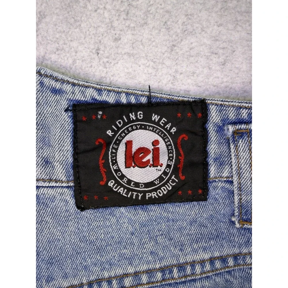 Vtg lei Shorts Women sz 13 Denim Y2K Cotton 5-Pocket Zip Flat Front